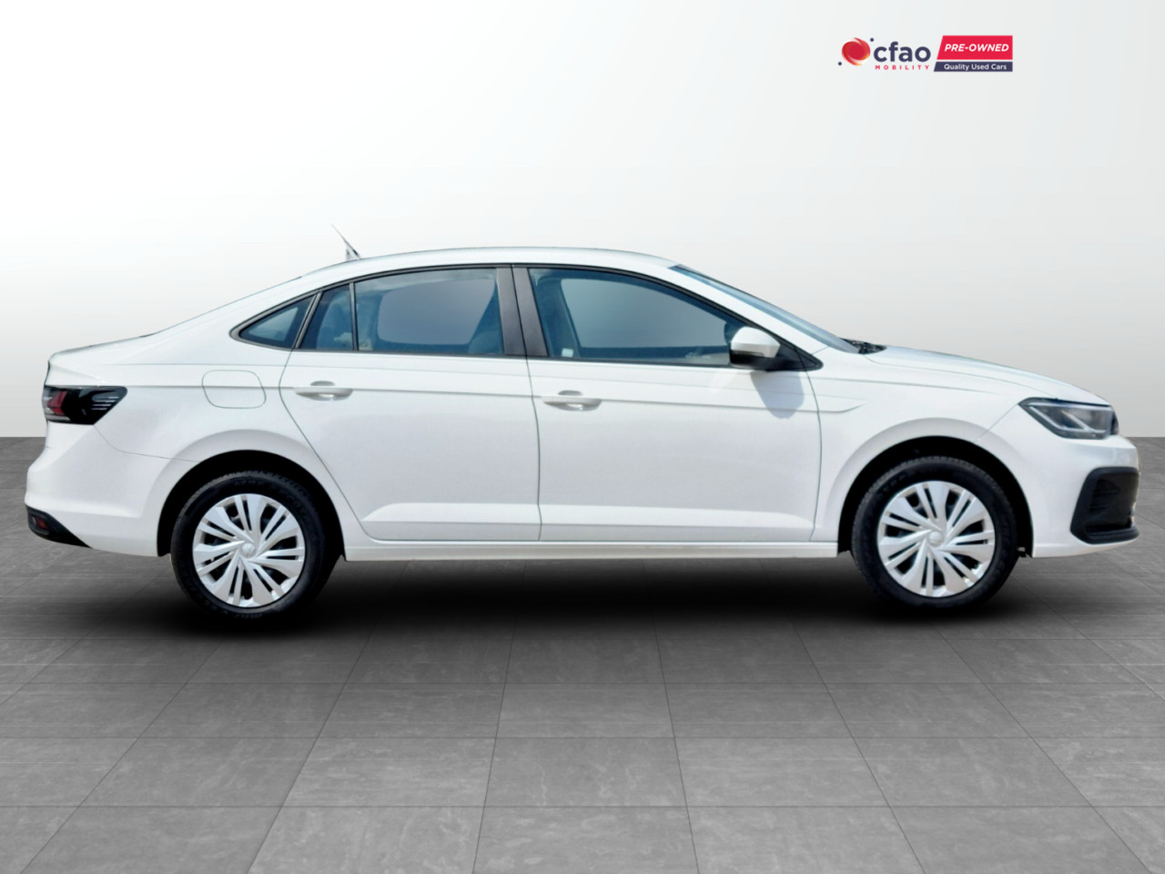 Volkswagen Polo SEDAN 1.6 MANUAL