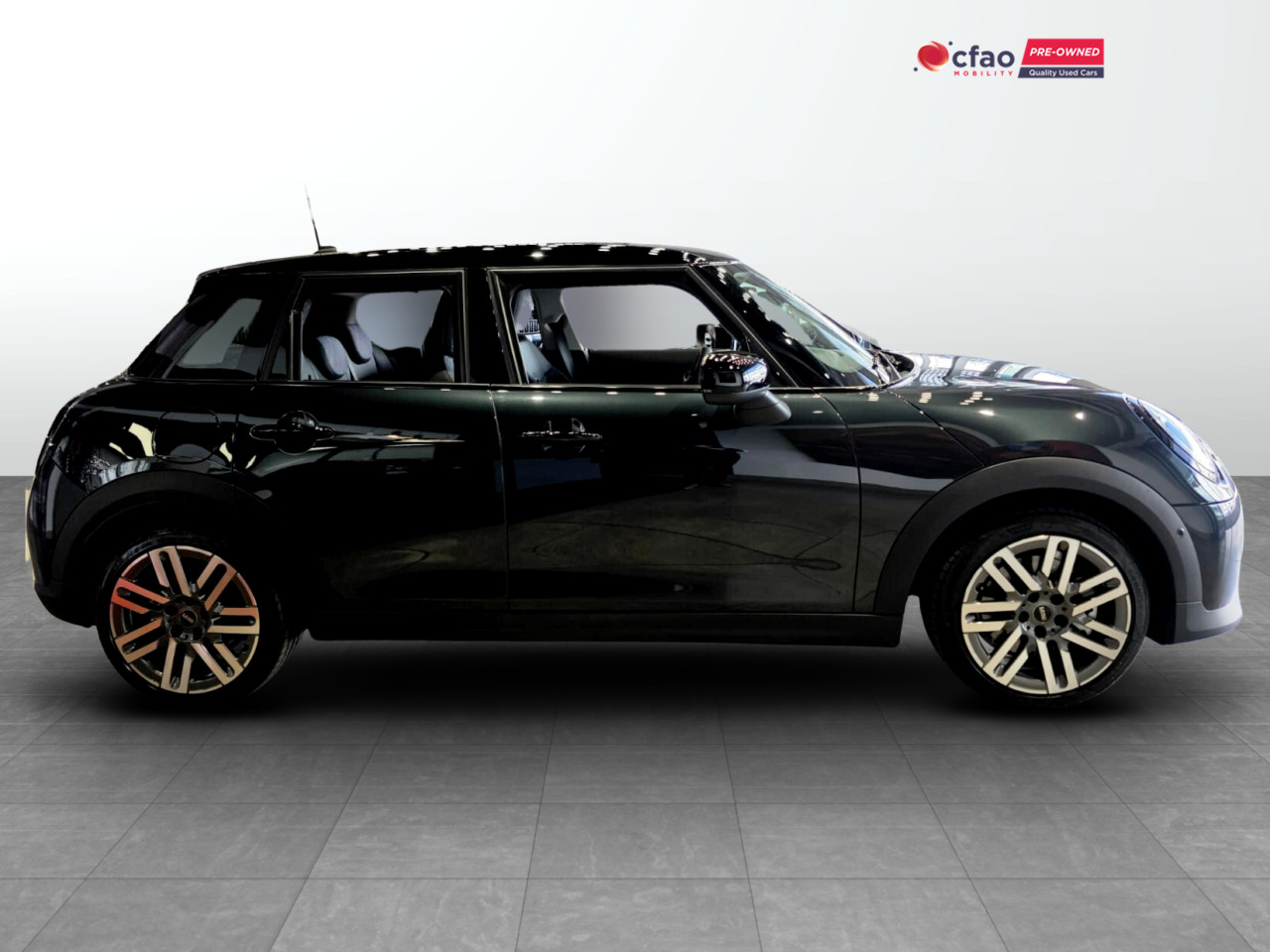 MINI Cooper C 5-DOOR