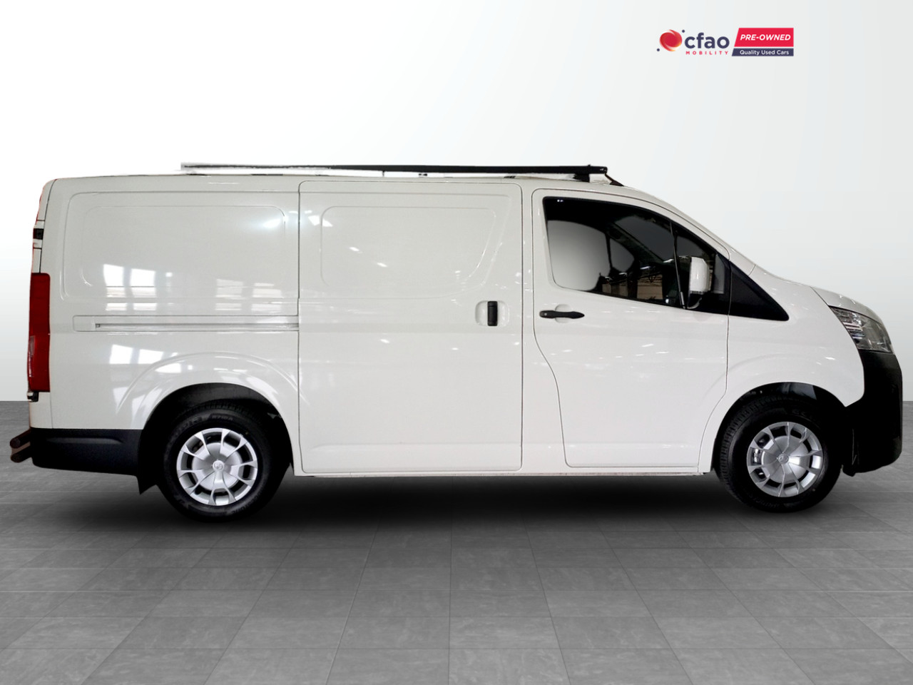 Toyota QUANTUM 2.8 LWB PANEL VAN MANUAL