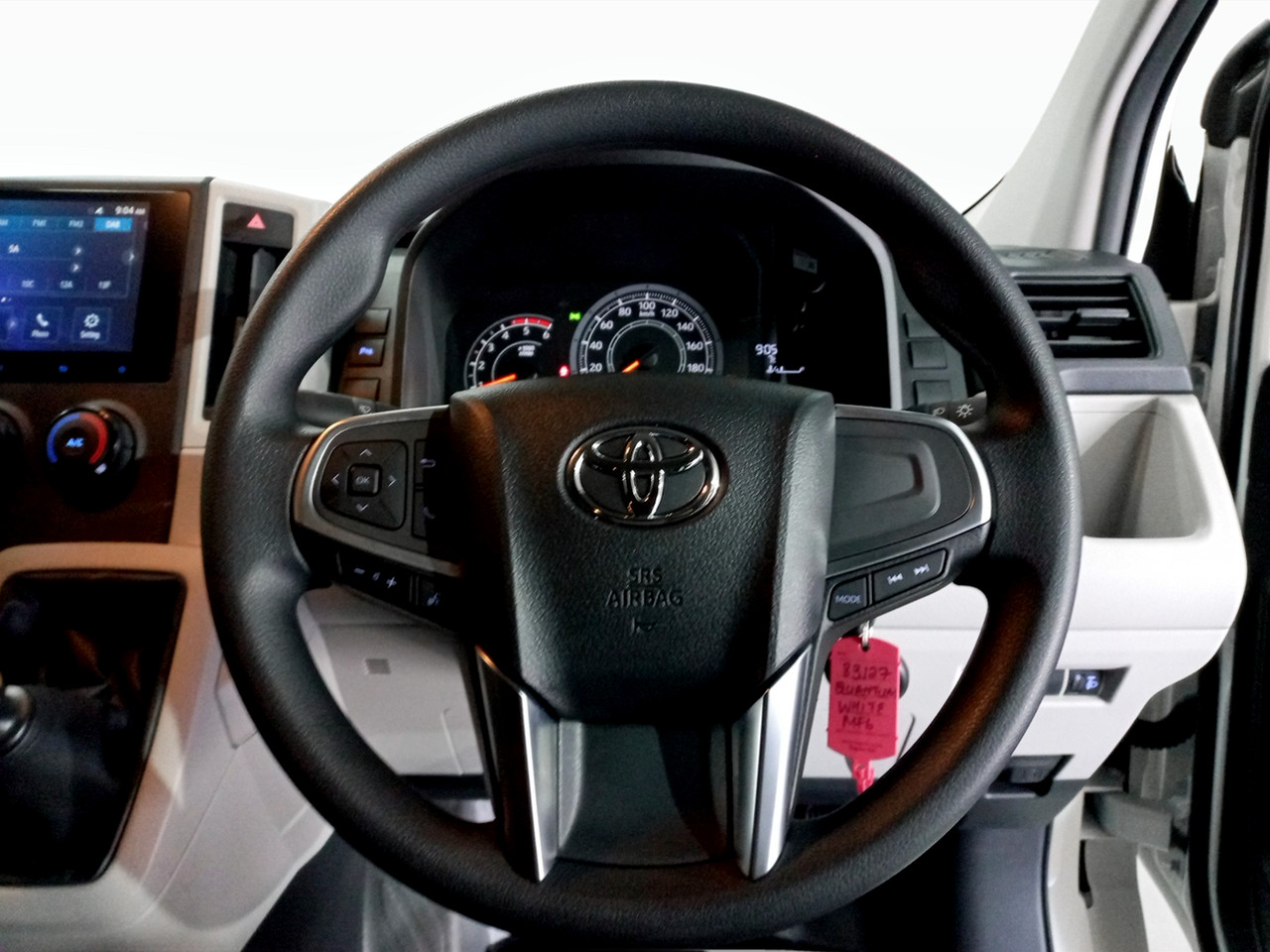 Toyota QUANTUM 2.8 LWB PANEL VAN MANUAL