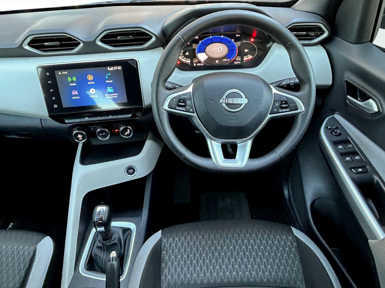 Nissan MAGNITE 1.0 ACENTA AUTO