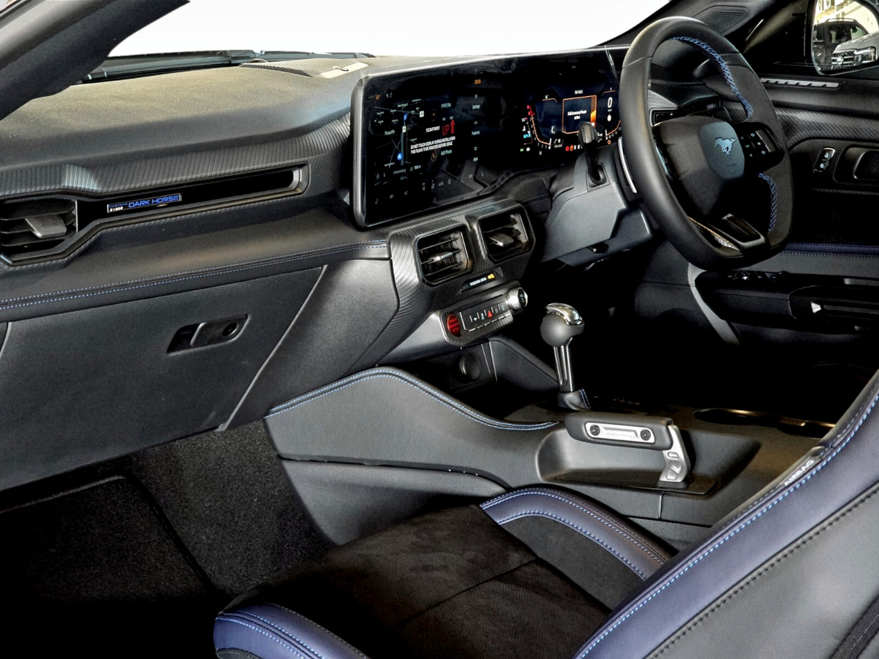 Ford MUSTANG DARK HORSE FASTBACK