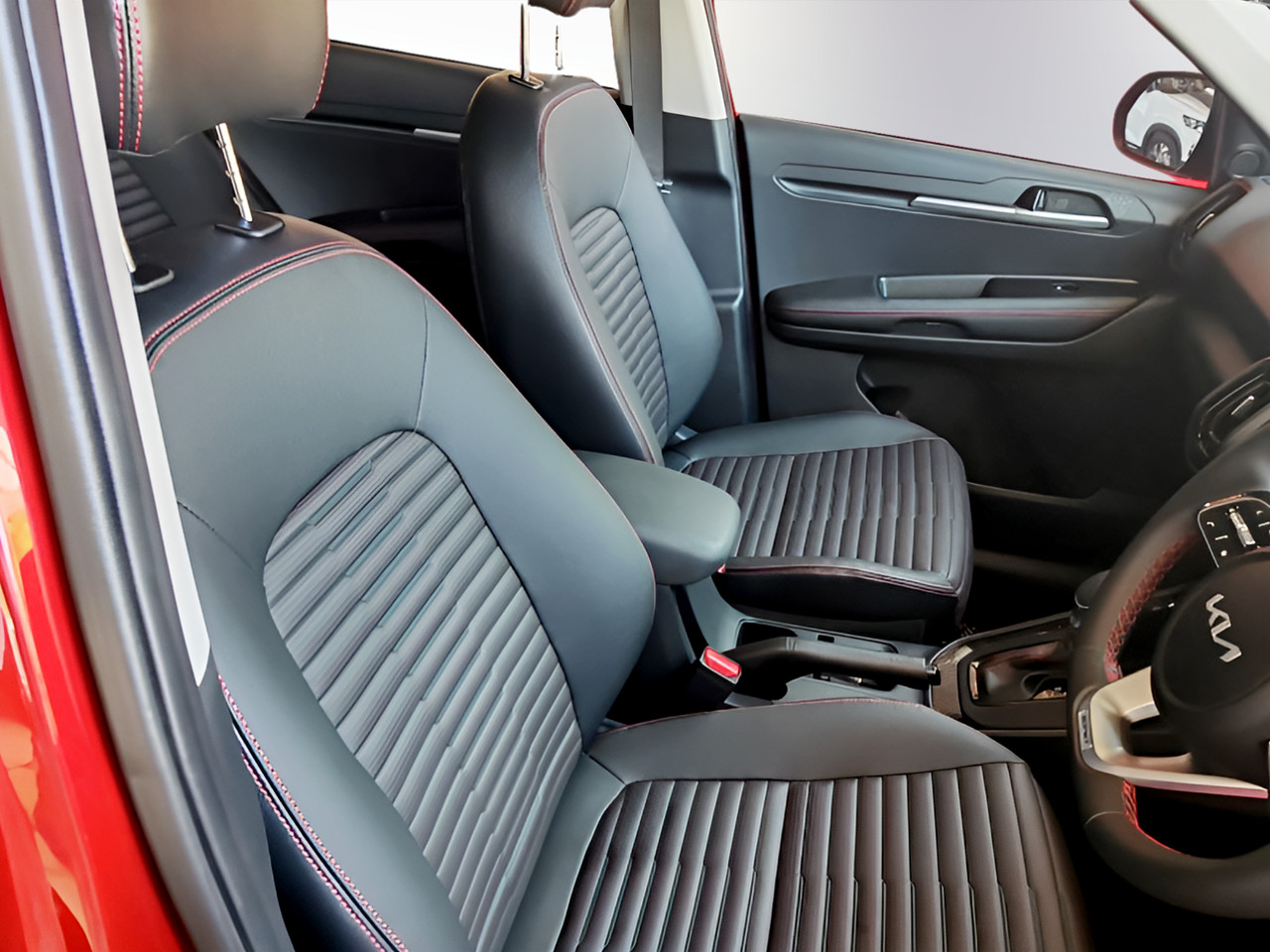 Kia SONET 1.0T EX+ A/T