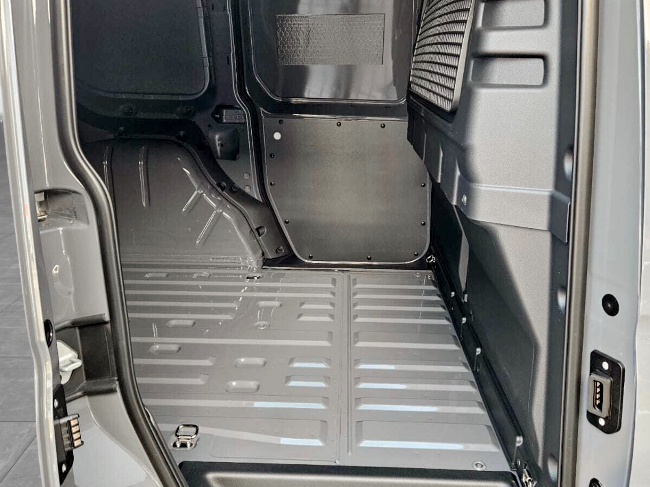 Volkswagen Caddy CARGO 1.6 PANEL VAN
