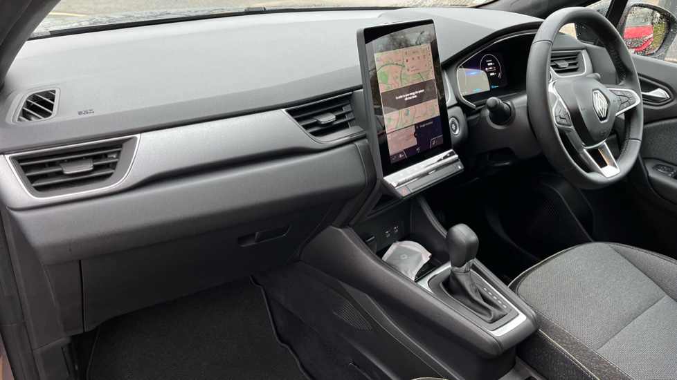 2025 25 RENAULT CAPTUR