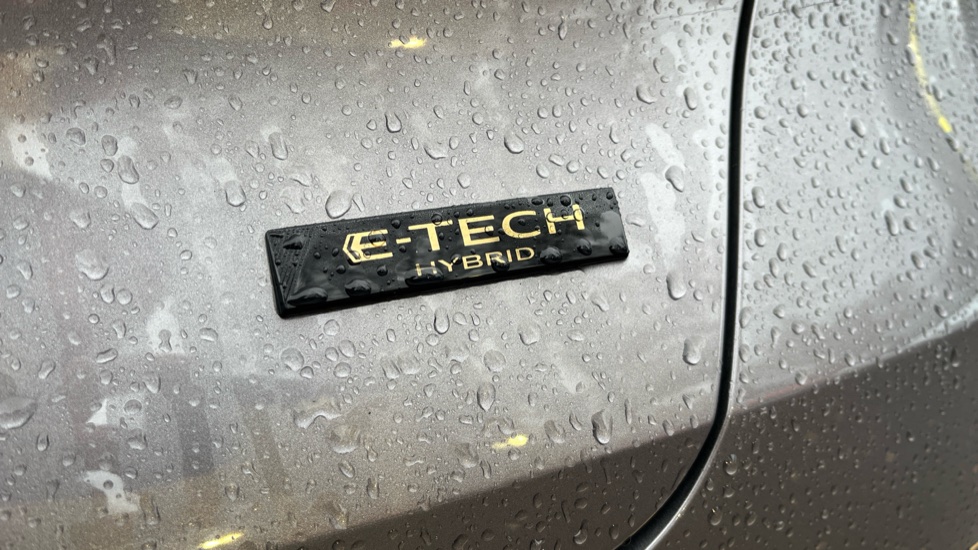 2025 25 RENAULT CAPTUR