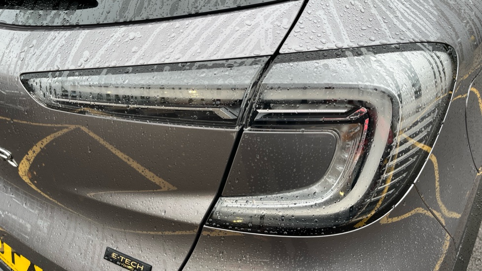 2025 25 RENAULT CAPTUR