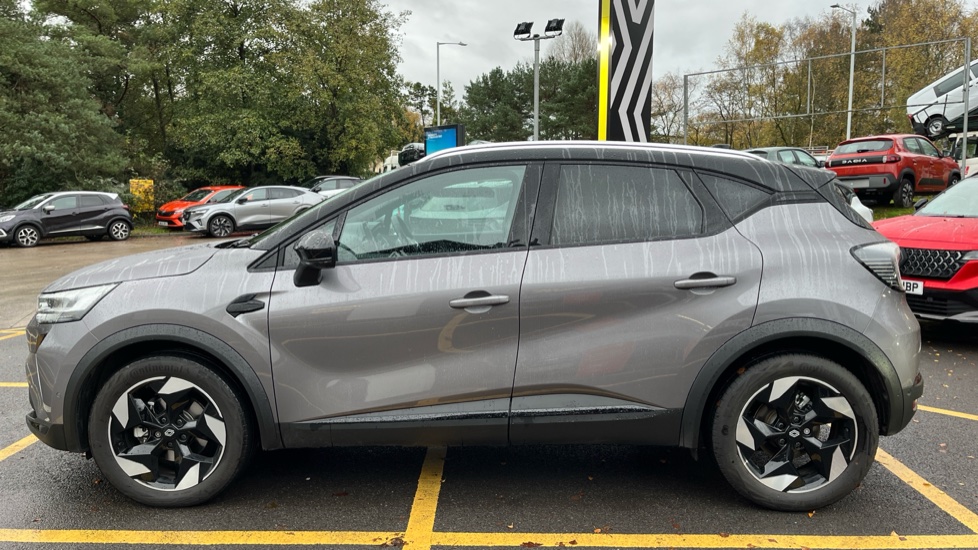 2025 25 RENAULT CAPTUR