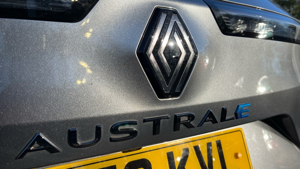 2023 73 RENAULT AUSTRAL