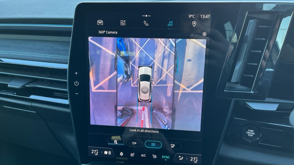 2023 73 RENAULT AUSTRAL