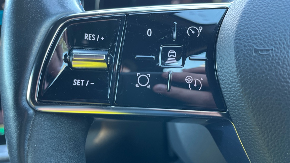 2023 73 RENAULT AUSTRAL
