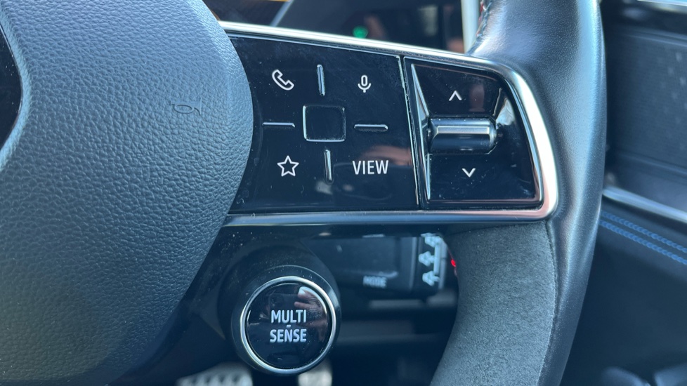 2023 73 RENAULT AUSTRAL