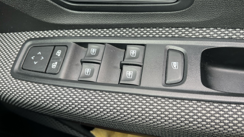 2022 72 DACIA SANDERO