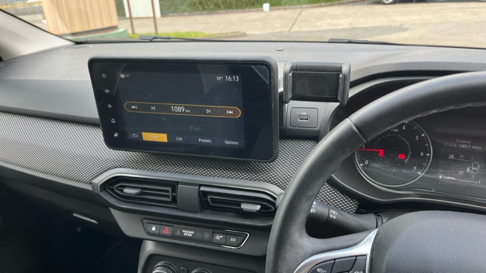 2022 72 DACIA SANDERO
