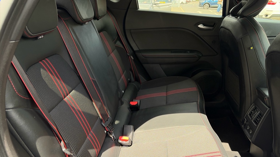 2021 21 RENAULT CAPTUR