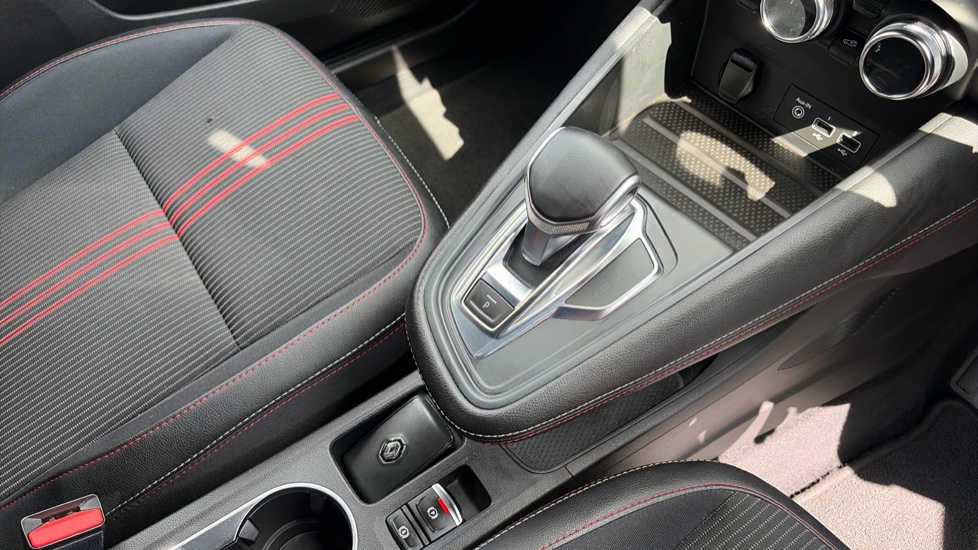 2021 21 RENAULT CAPTUR