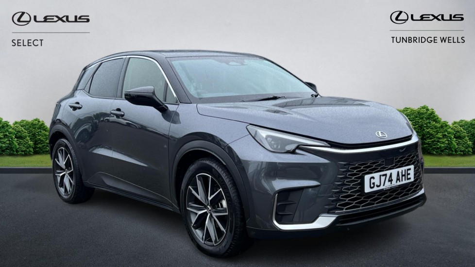 Lexus Lbx