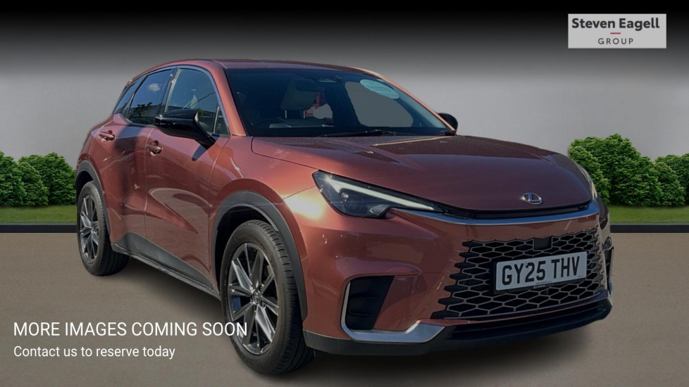 Lexus Lbx