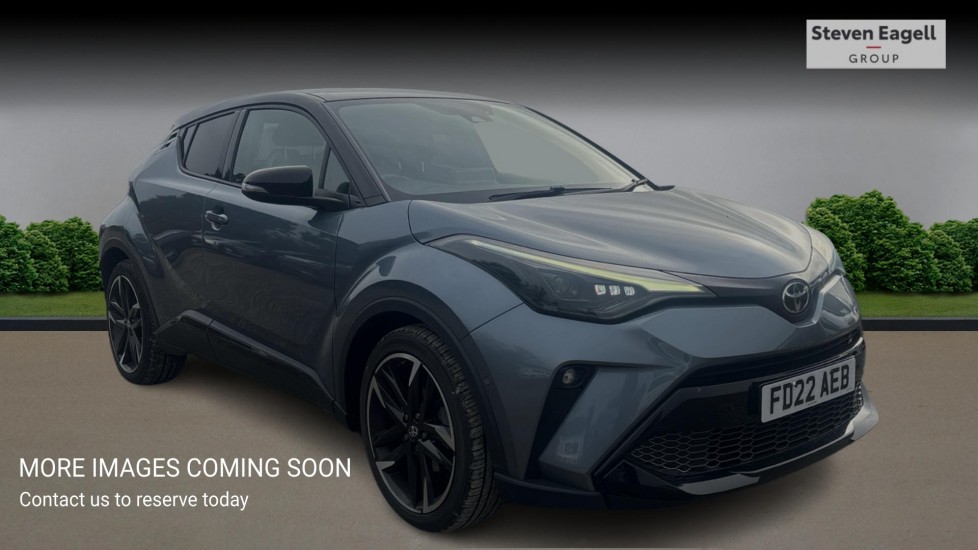 2022 Toyota C-HR Hatchback Front-wheel drive Automatic