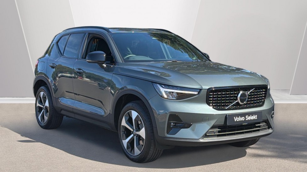 Volvo XC40 dealer public-web source image
