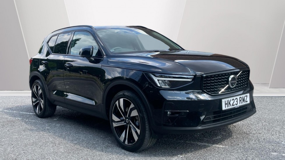 Volvo XC40 listing photo