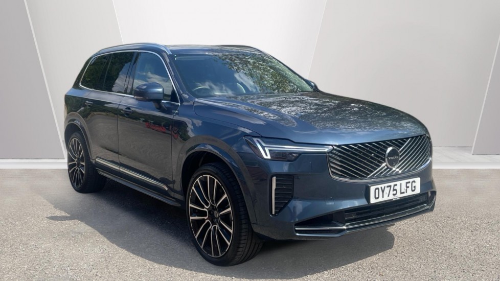 Volvo XC90 listing photo