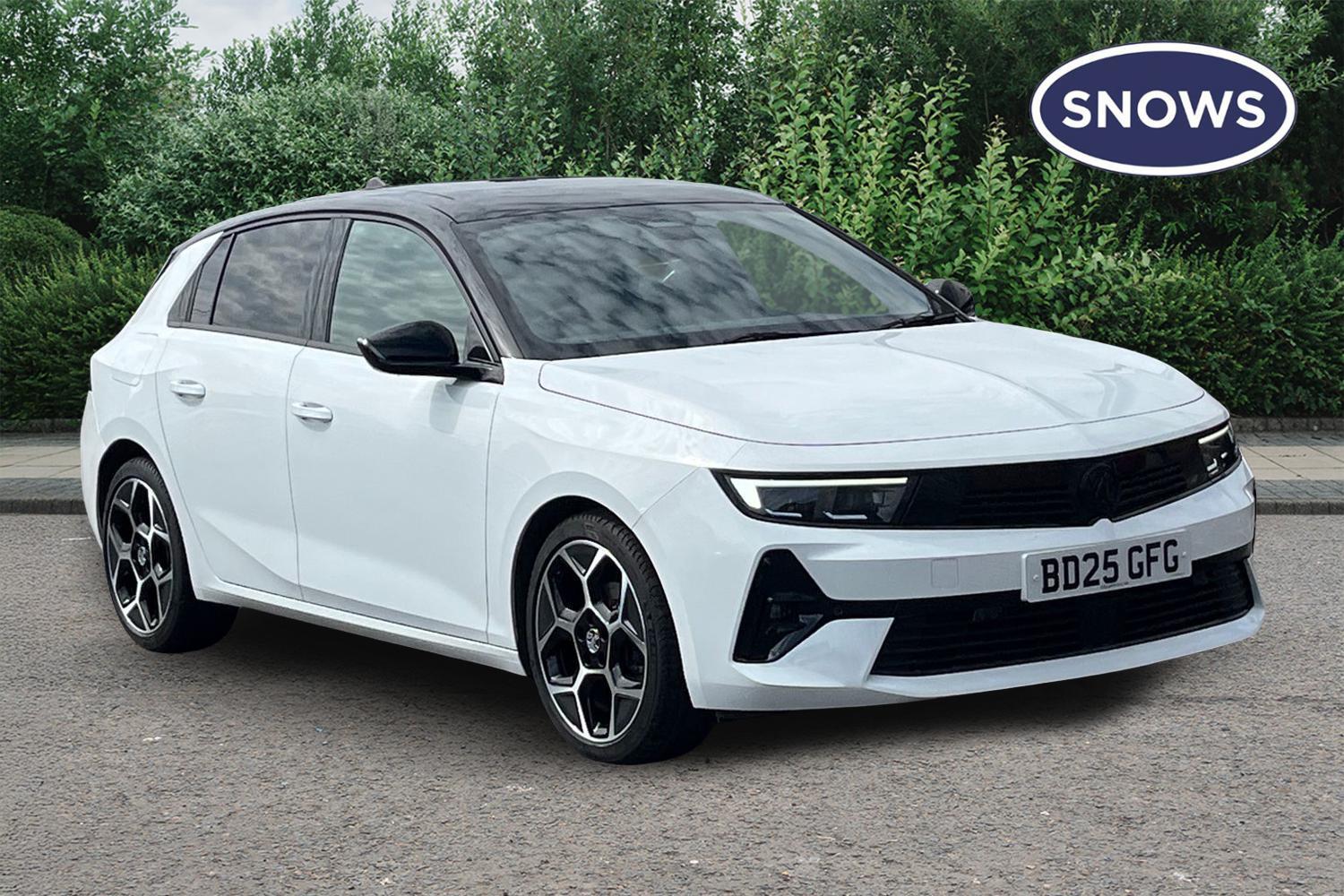 Vauxhall Astra listing photo