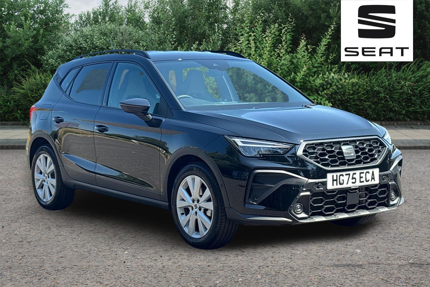 SEAT Arona listing photo