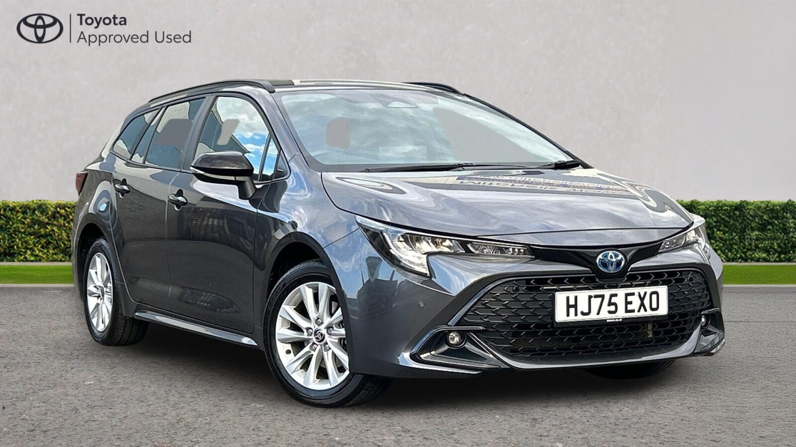 Toyota Corolla listing photo