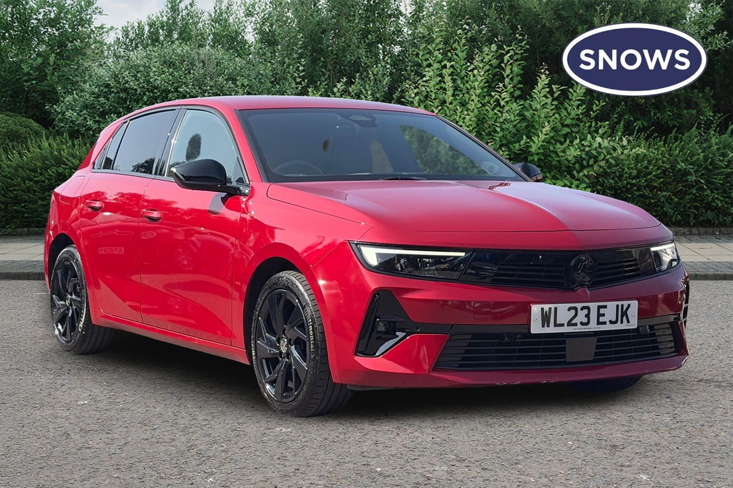 Vauxhall Astra listing photo
