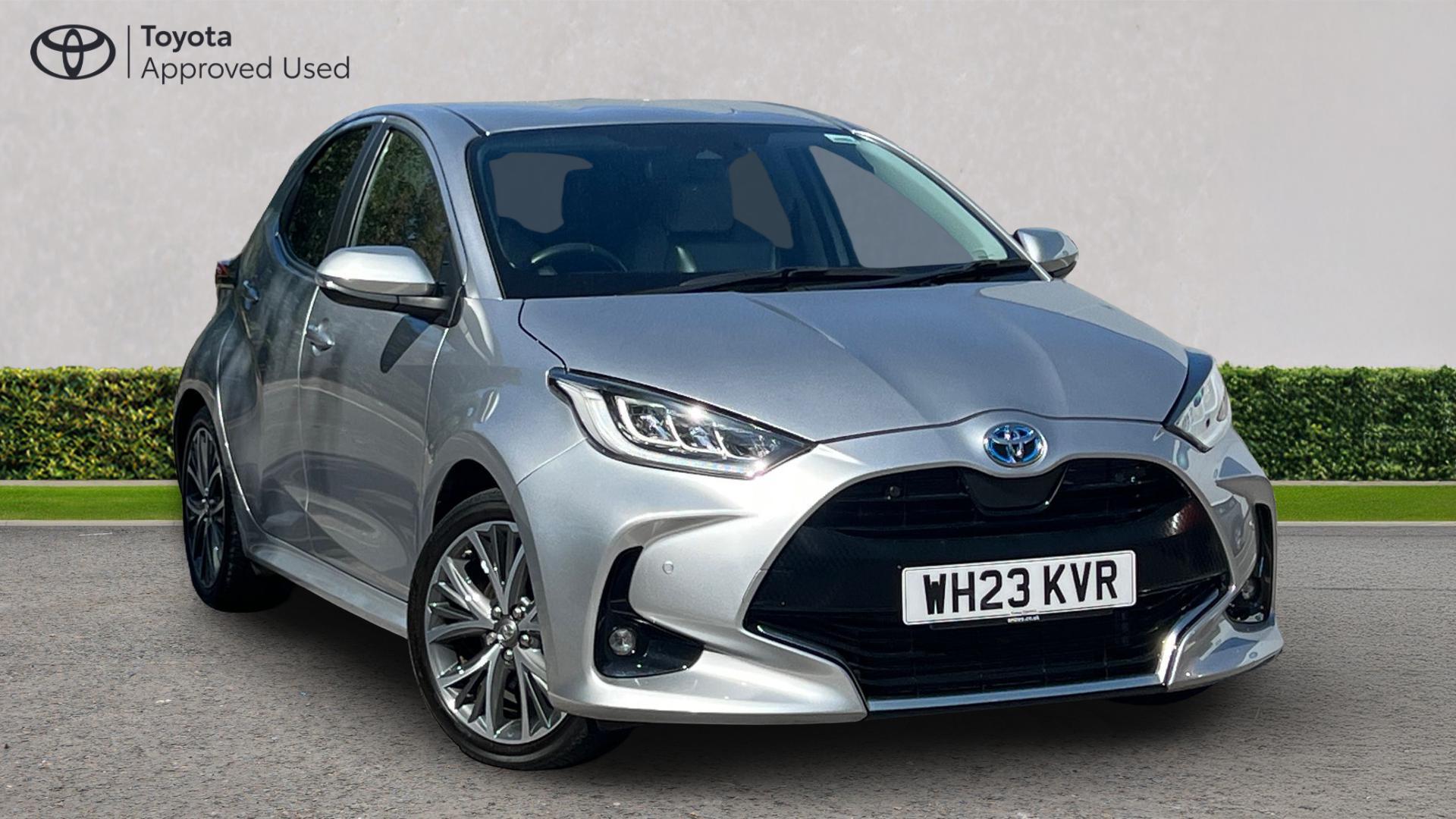 Toyota Yaris dealer public-web source image