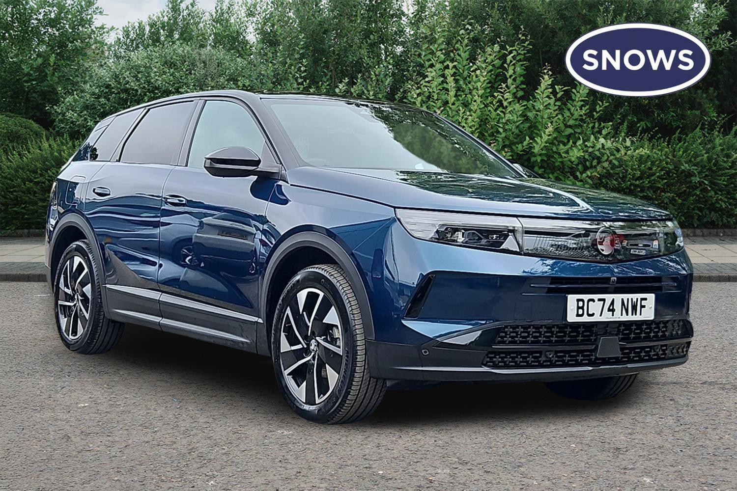 Vauxhall Grandland dealer public-web source image