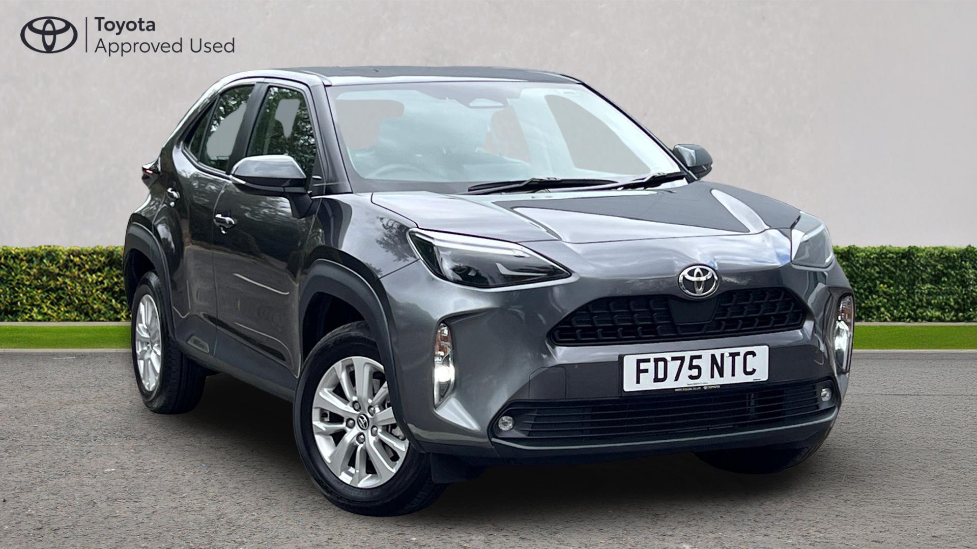 Toyota Yaris Cross listing photo