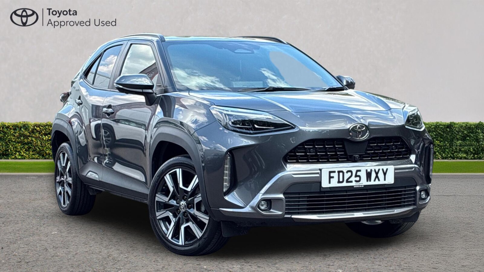 Toyota Yaris Cross listing photo