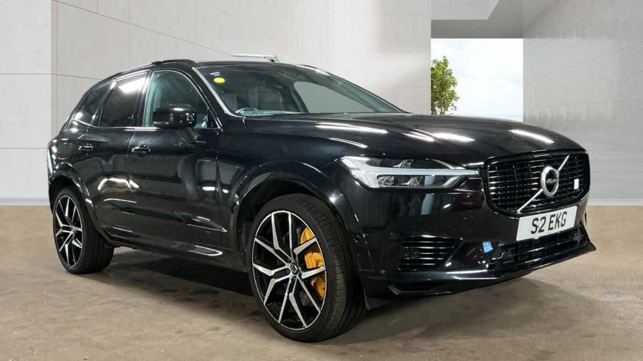 Volvo XC60 listing photo