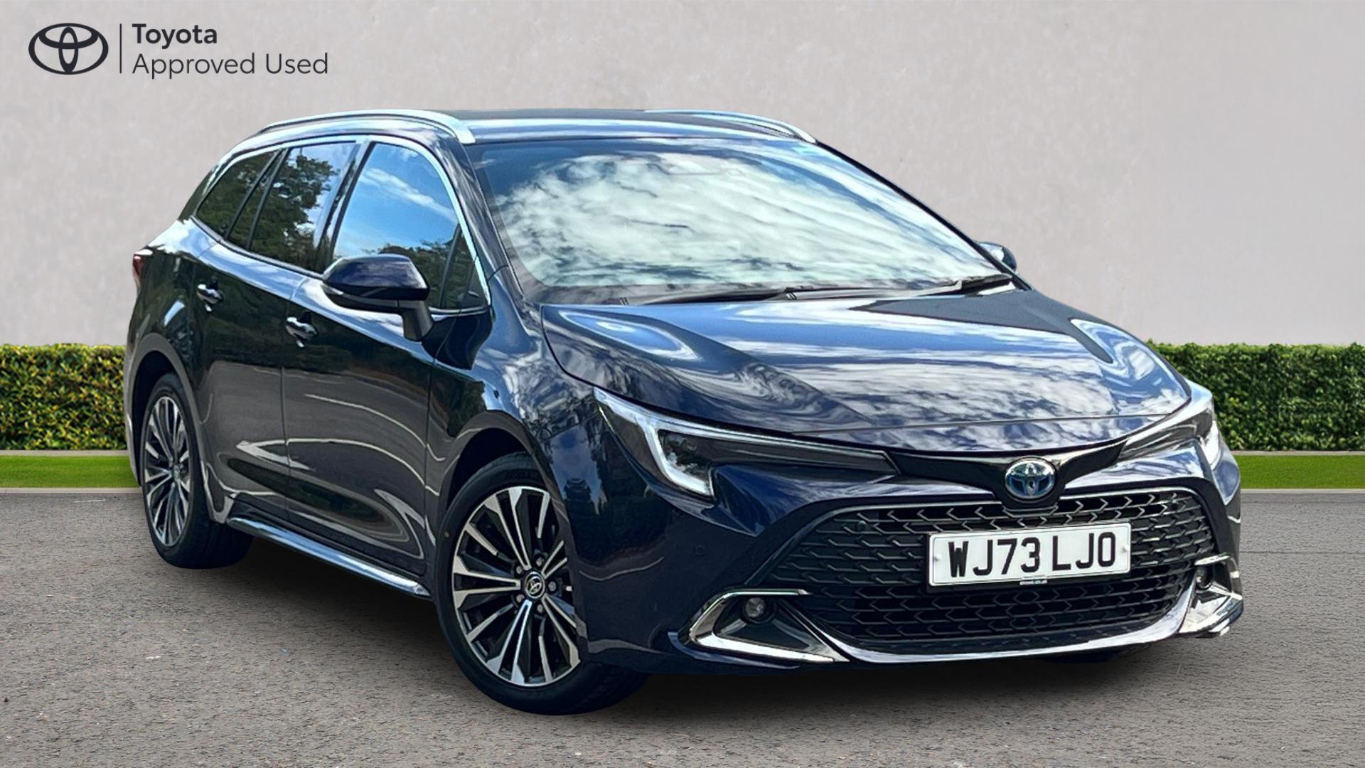 Toyota Corolla listing photo