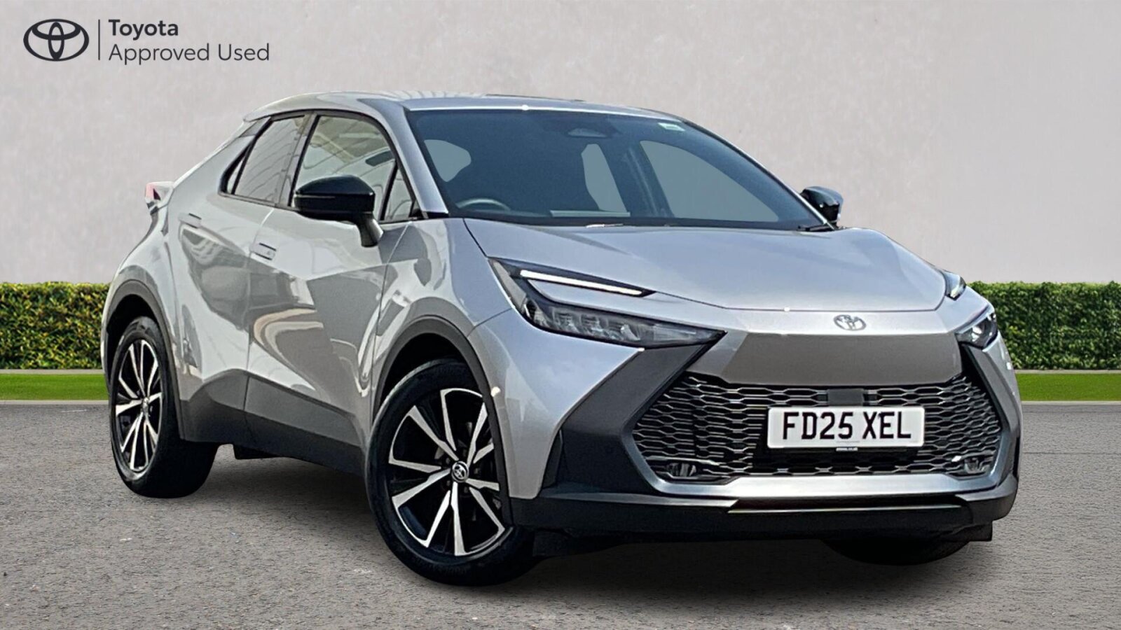 Toyota C-HR listing photo