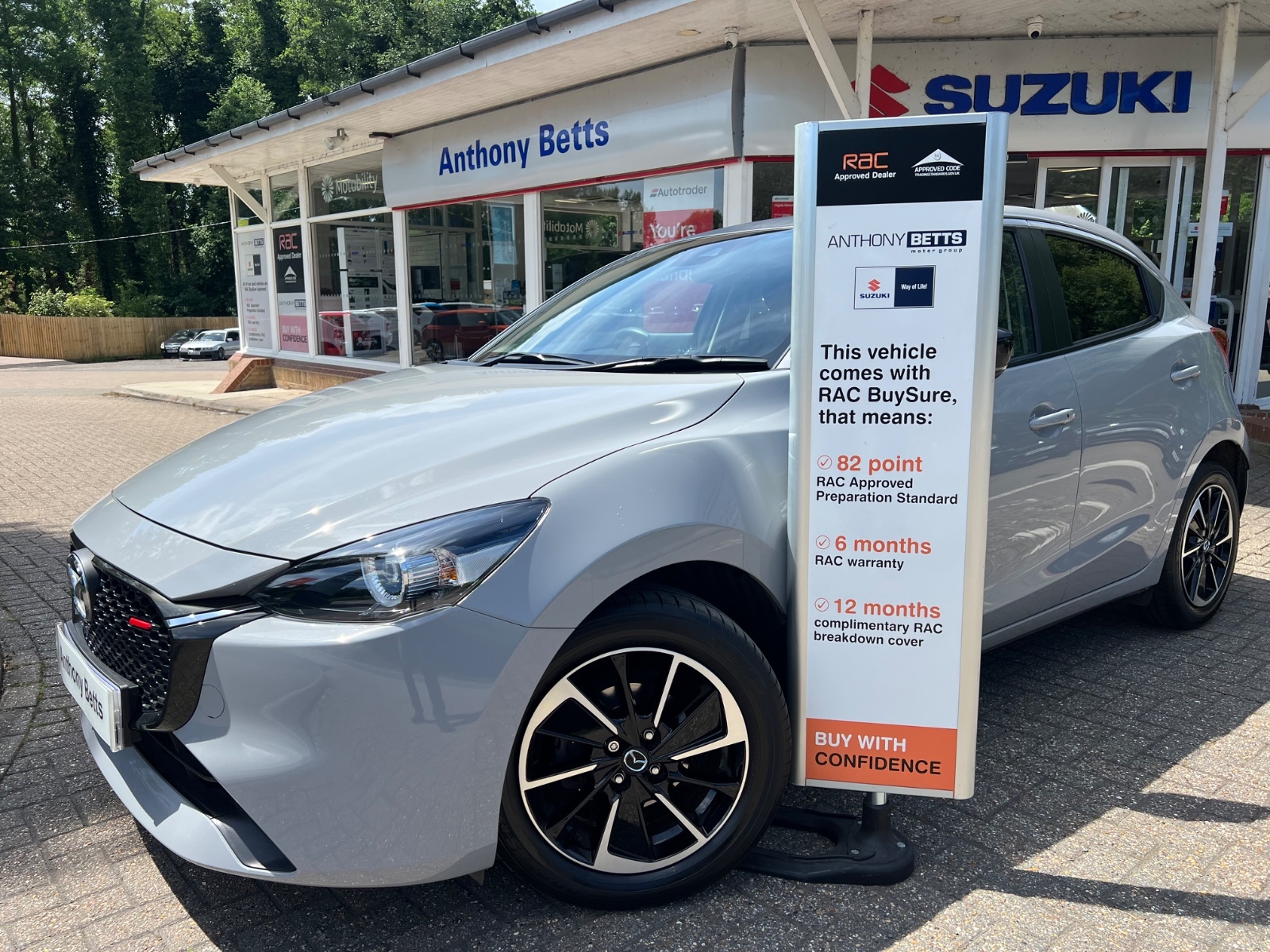 Mazda 2