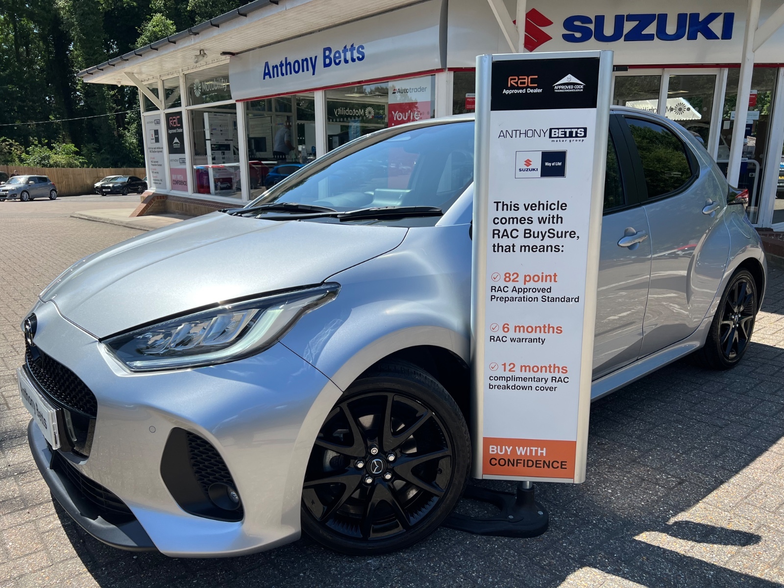 Mazda 2 Hybrid