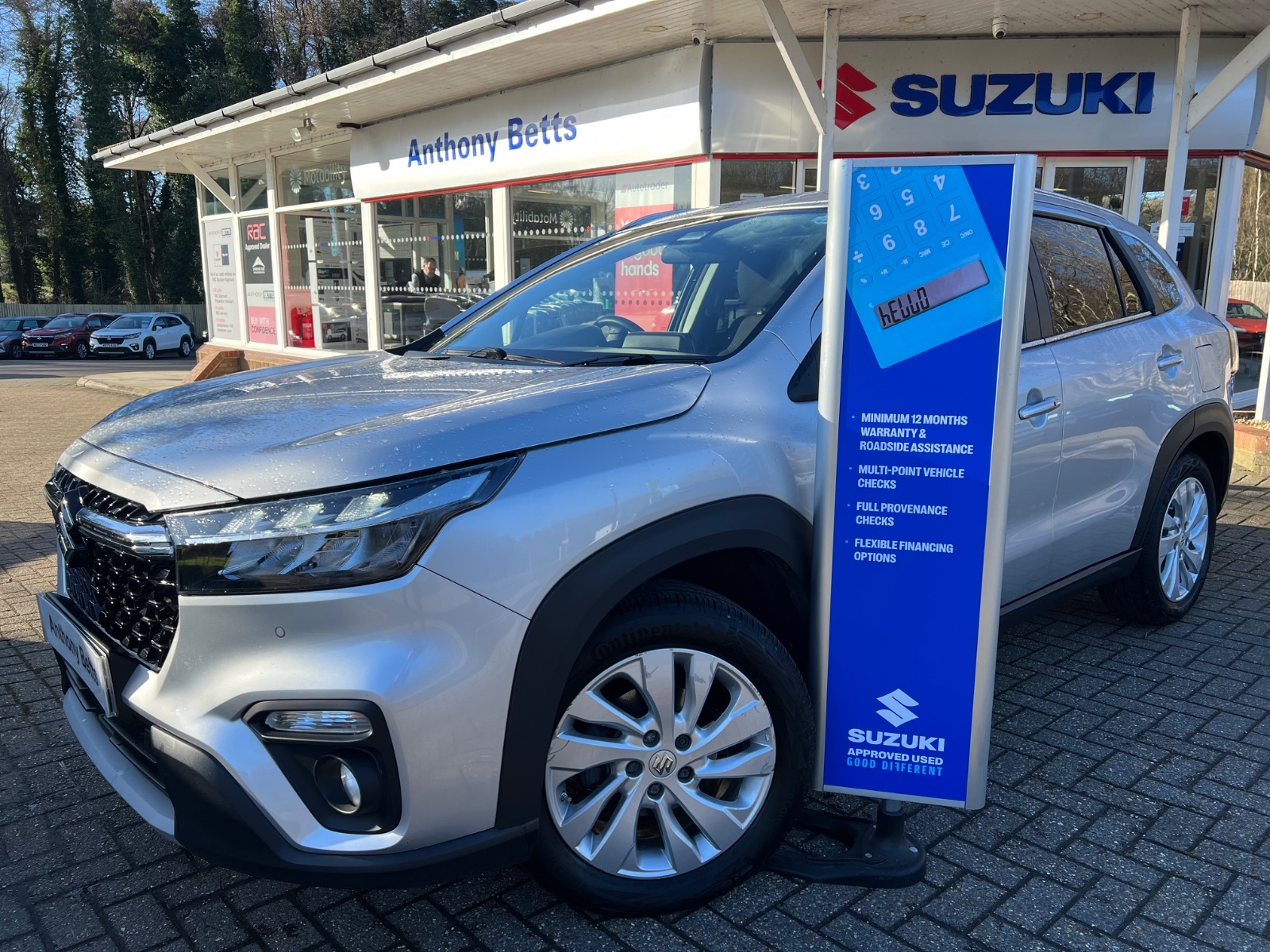 Suzuki S-cross
