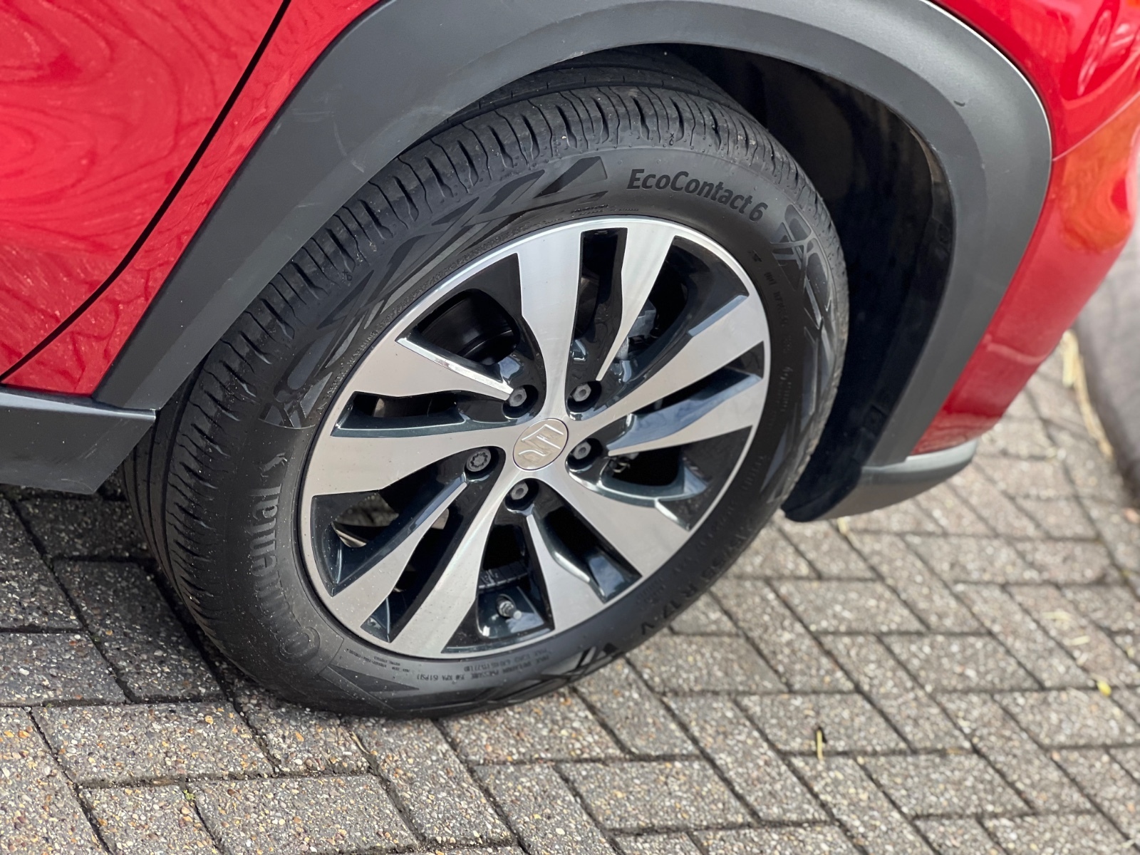 Suzuki S-cross