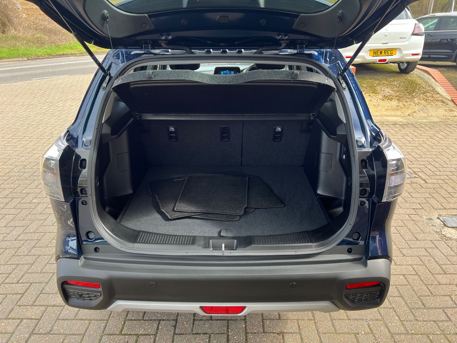 Suzuki S-cross
