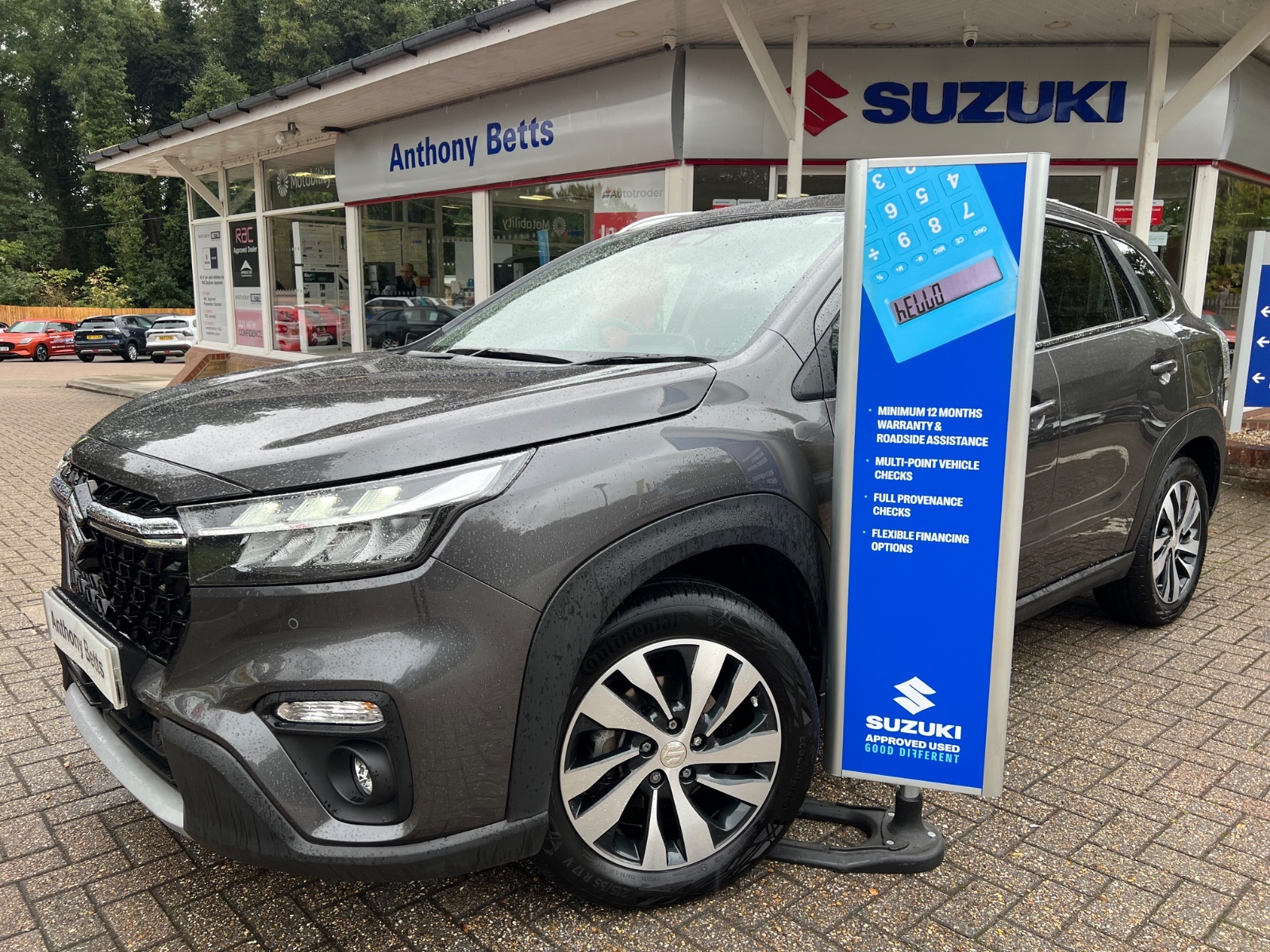 Suzuki S-cross