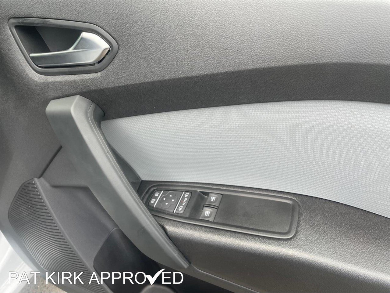 2023 Nissan Townstar TEKNA PLUS L1*183 MILES WLTP RANGE, 22KWH CHARGER & 80KWH DC CHARGING* - vehicle photo 12 for sale on PureCar