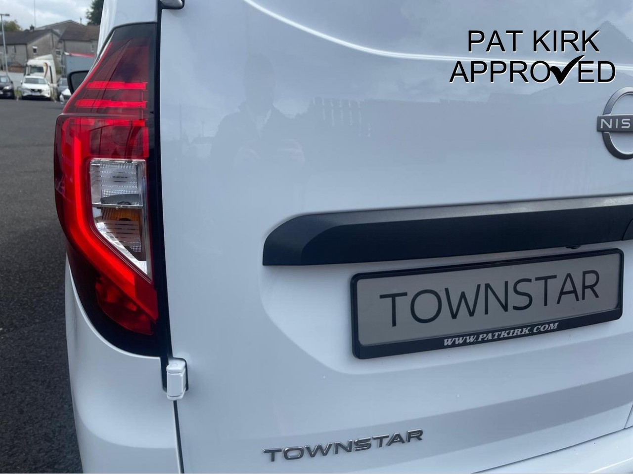 2023 Nissan Townstar TEKNA PLUS L1*183 MILES WLTP RANGE, 22KWH CHARGER & 80KWH DC CHARGING* - vehicle photo 28 for sale on PureCar
