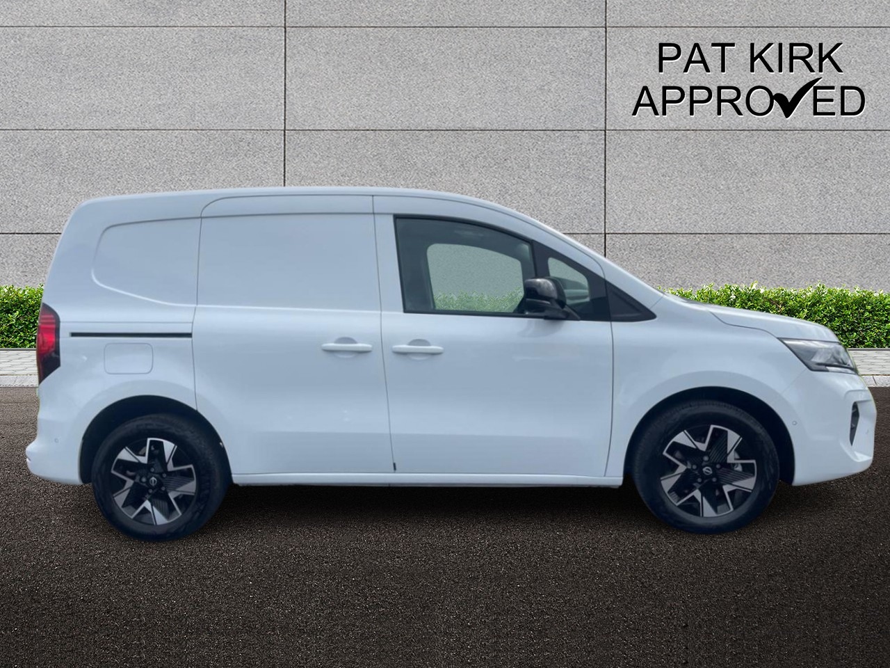 2023 Nissan Townstar TEKNA PLUS L1*183 MILES WLTP RANGE, 22KWH CHARGER & 80KWH DC CHARGING* - vehicle photo 3 for sale on PureCar
