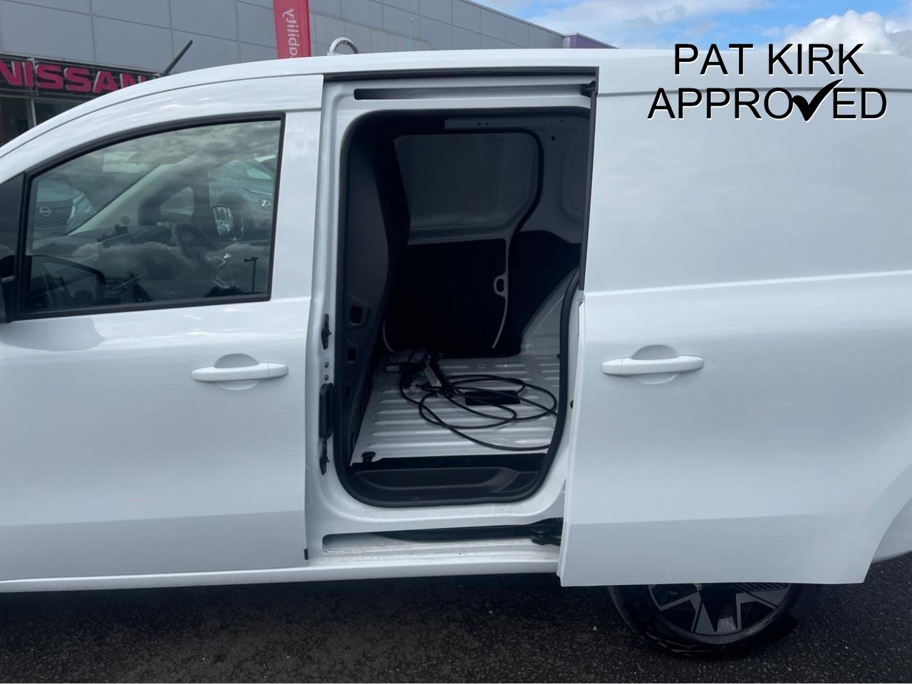 2023 Nissan Townstar TEKNA PLUS L1*183 MILES WLTP RANGE, 22KWH CHARGER & 80KWH DC CHARGING* - vehicle photo 31 for sale on PureCar