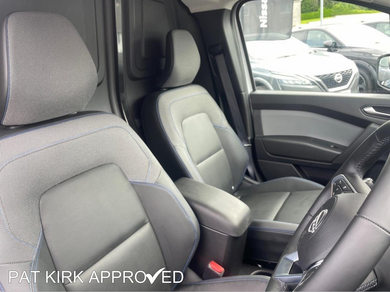 2023 Nissan Townstar TEKNA PLUS L1*183 MILES WLTP RANGE, 22KWH CHARGER & 80KWH DC CHARGING* - vehicle photo 6 for sale on PureCar