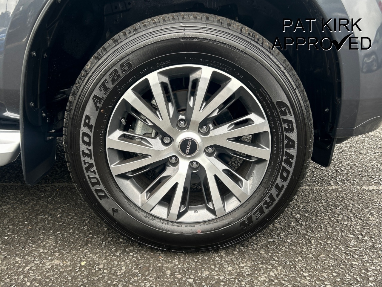 2025 Isuzu D-Max 1.9 DL40 Double Cab 4x4 Auto - vehicle photo 7 for sale on PureCar