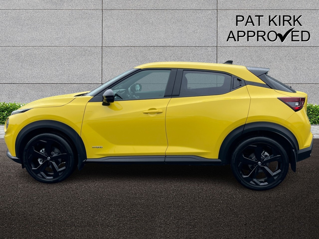 2025 Nissan Juke 1.6 Hybrid Tekna 5dr Auto - vehicle photo 14 for sale on PureCar